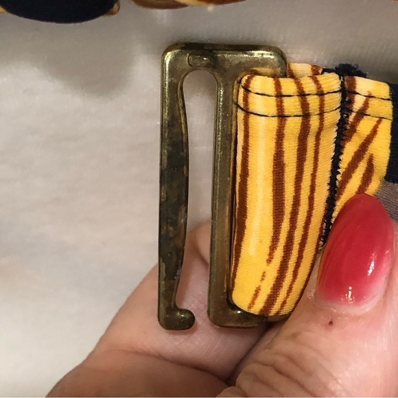 Kona Sol swim suit bra top. Size M - Picture 5 of 7